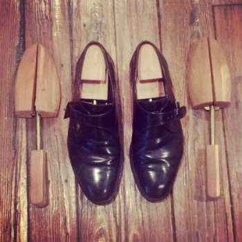 Mens monk strap shoes with cedat shoe trees