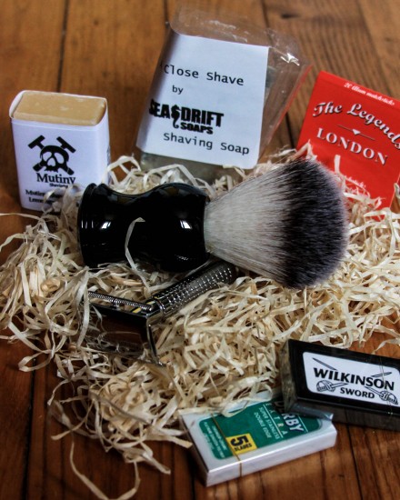 Bespoke Unit - The Personal Barber - First month contents