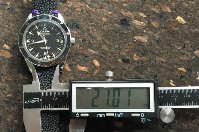 Measuring Watch Lugs For Strap Size