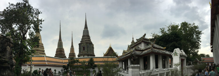 Pano photo of Wat Pho temple gardens a buildings