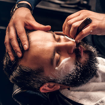 A Bearded Man Straight Shave Barbers July 2017