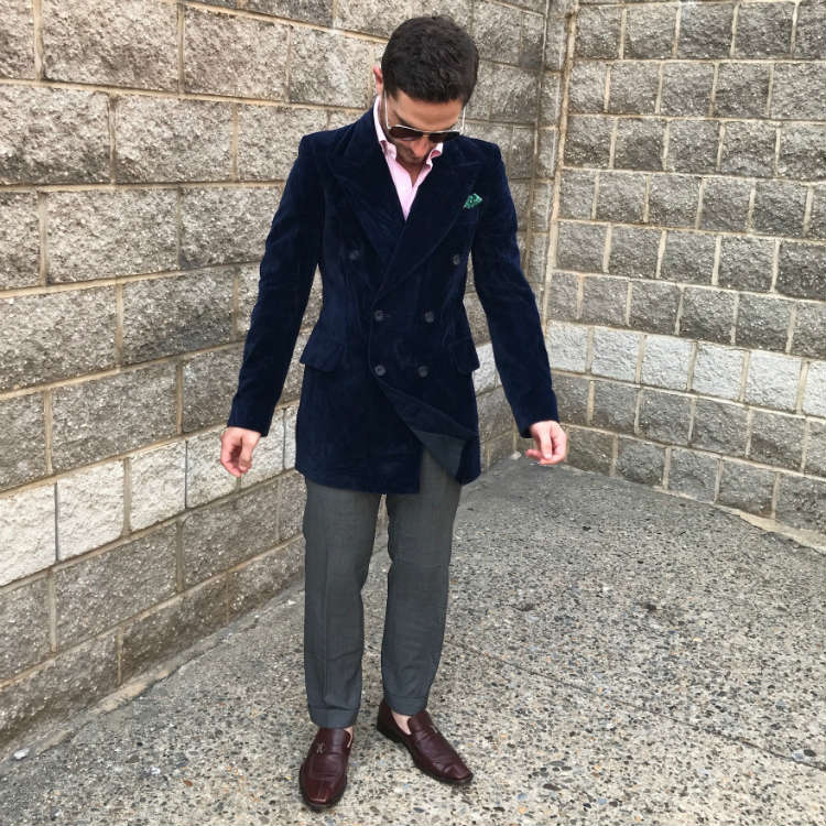 Blue vintage blazer on short man