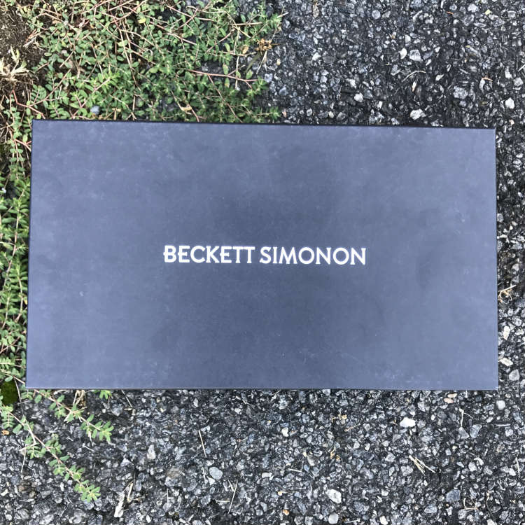 Beckett Simonon shoe box