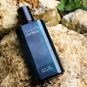 Davidoff Cool Water & Rock Background