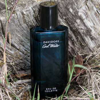 Davidoff Cool Water With Oak Background