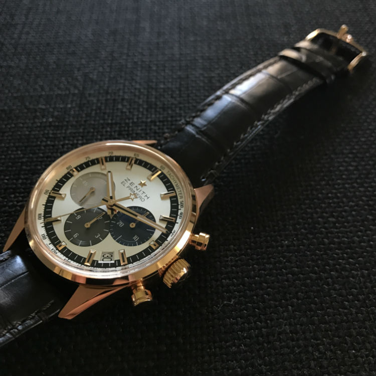 Low side wies of Chronograph watch