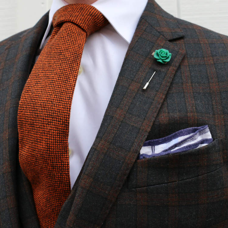 simple fold pocket square