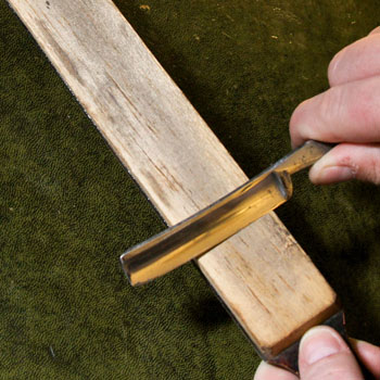 how-to-use-a-paddle-strop