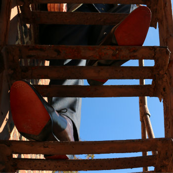 soles of mens dress shoes