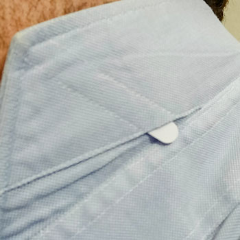 How-To-Wear-Collar-Stays