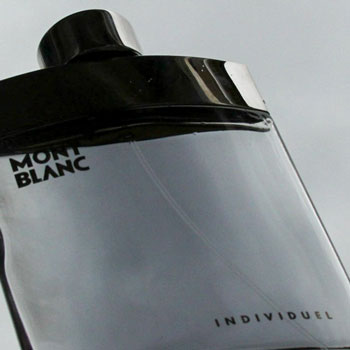 Mont Blanc Individuel Bottle Sky Background