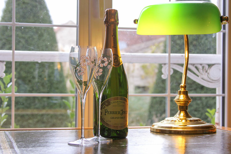 Perrier Jouet Grand Brut Champagne & Official Flute Tulips