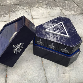 Camacho Diploma Special Selection Cigar Box