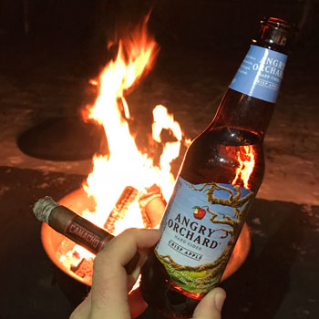 Camacho-Nicaraguan-Barrel-Aged-Cigar-Cider-Pairing