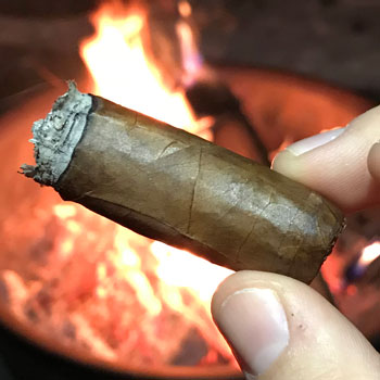 Camacho Nicaraguan Barrel Aged Cigar Final Third