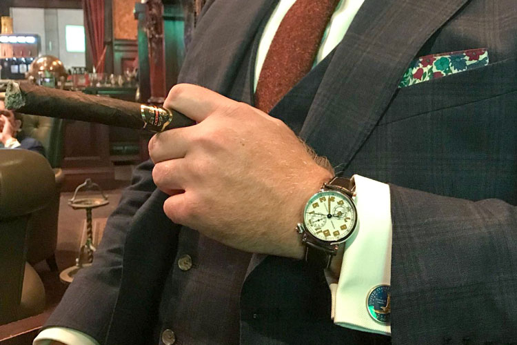 How To Smoke A Cigar