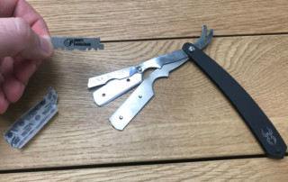 Black-Widow-Shavette-With-Derby-Blades