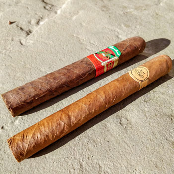 Box Pressed & Normal Parejo Cigars Side by Side