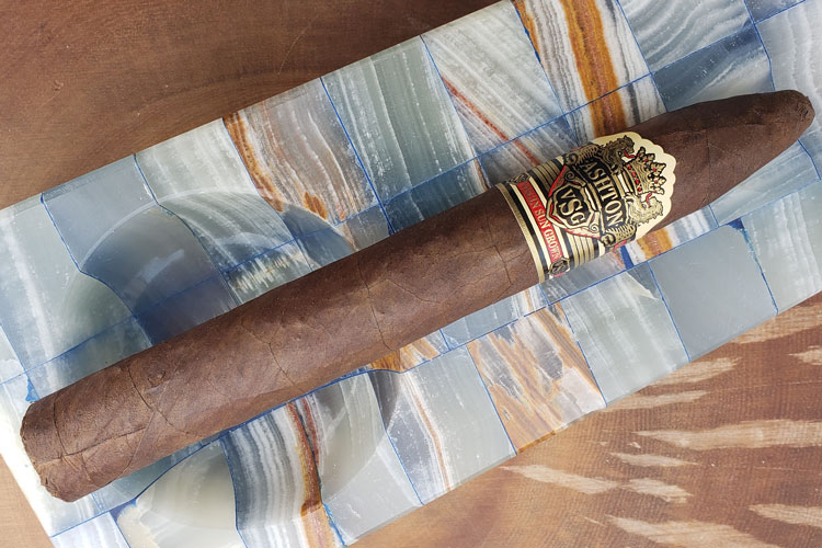 Torpedo Figurado Cigar Vitola
