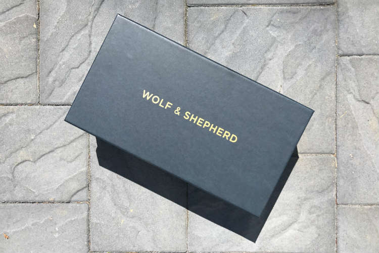Wolf & Shepherd Shoe Box