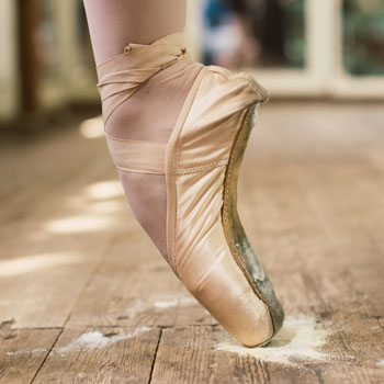 Ballet Shoes Pointe