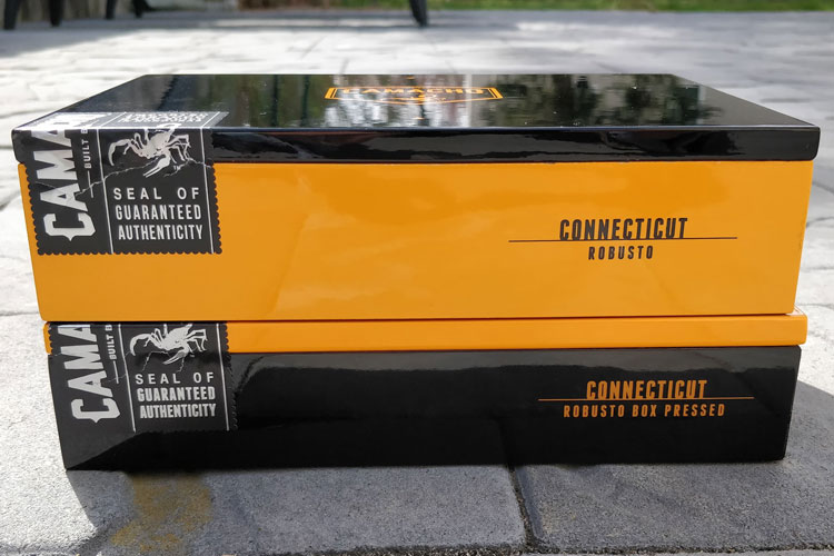 Camacho Connecticut Robusto & Box Pressed Size Comparison