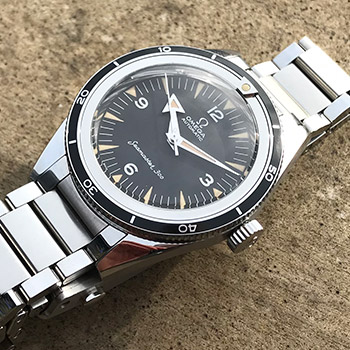 Omega Seamaster 300 Showing Broad Arrow Hand