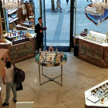 Guerlain Champs Elysées Store Atrium
