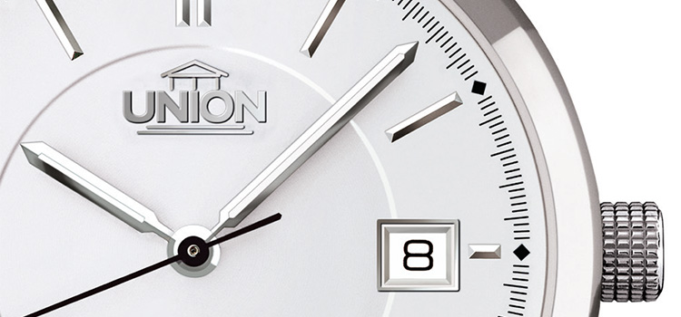 Union Glashutte Viro Date Closeup