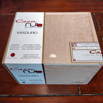 Nub Cain Maduro Cigar Box