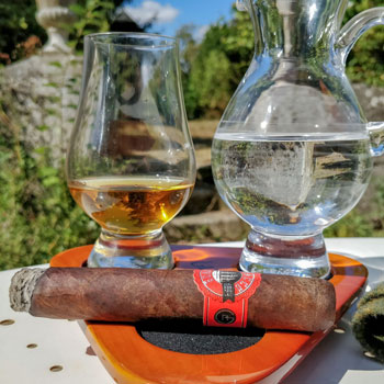 Robert Graham Tobacco Lords Maduro Cigar & Glencairn Glass