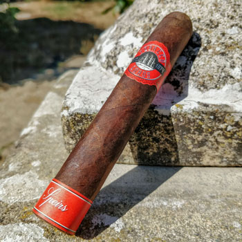 Robert Graham Tobacco Lords Maduro Cigar On Stone Wall