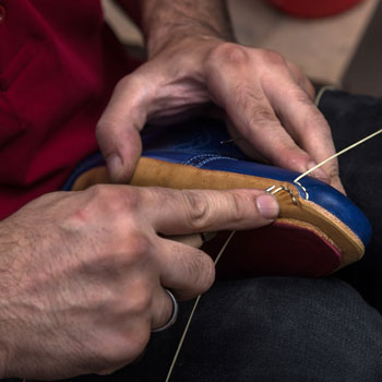 maglieriapelle artisan stitching leather shoe