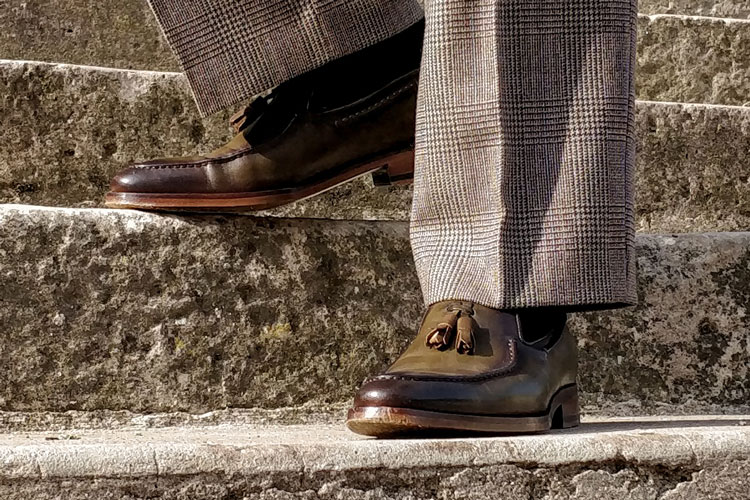 Maglieriapelle Cunda Loafers Posing On Steps
