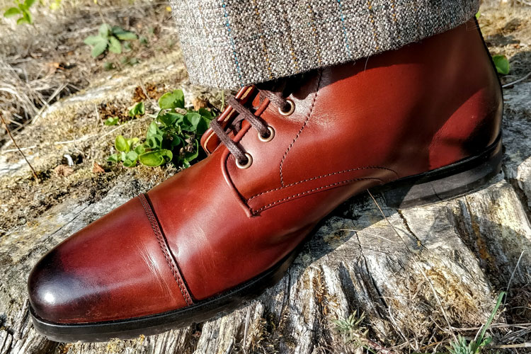 Wolf & Shepherd Breakaway Boots Close Up