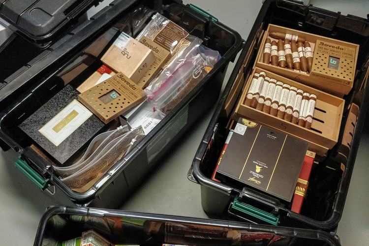 Full Cigar Coolidors