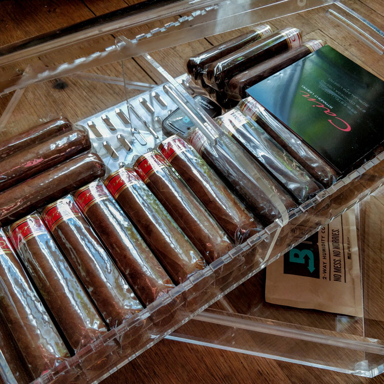 Acrylic Tray inside Acrylic Cigar Humidor