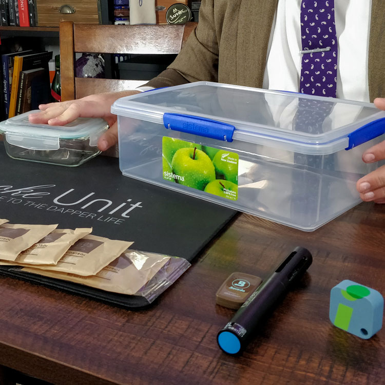 Preparing A Tupperdor