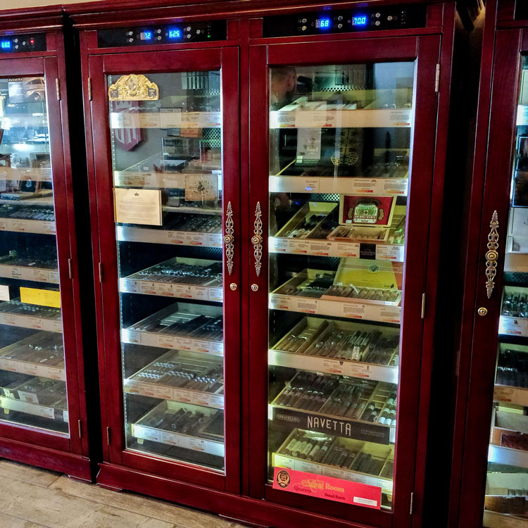 Quality Importers Reagan Cigar Cabinet