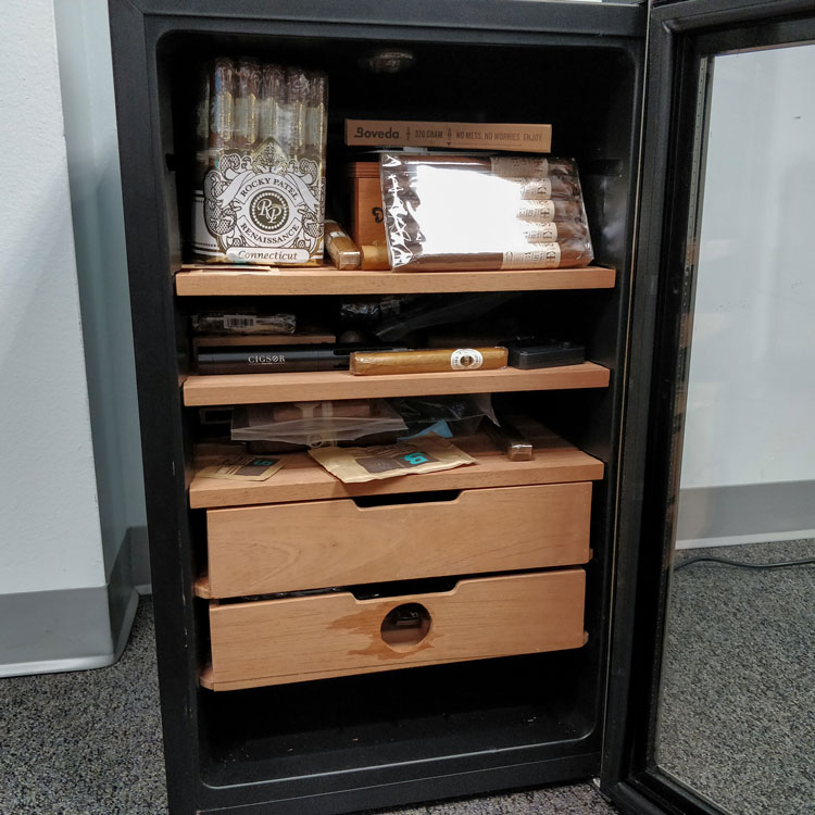 Whynter 122 Cigar Cooler