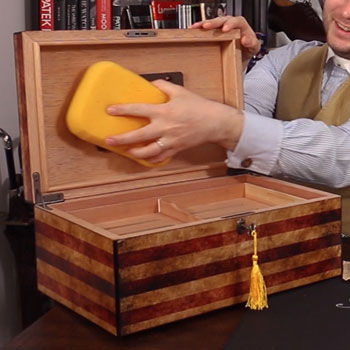 Wiping Down A Humidor For Seasoning