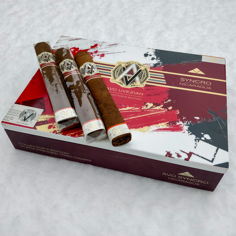 Avo Syncro Nicaragua 30th Anniversary Box & Cigars