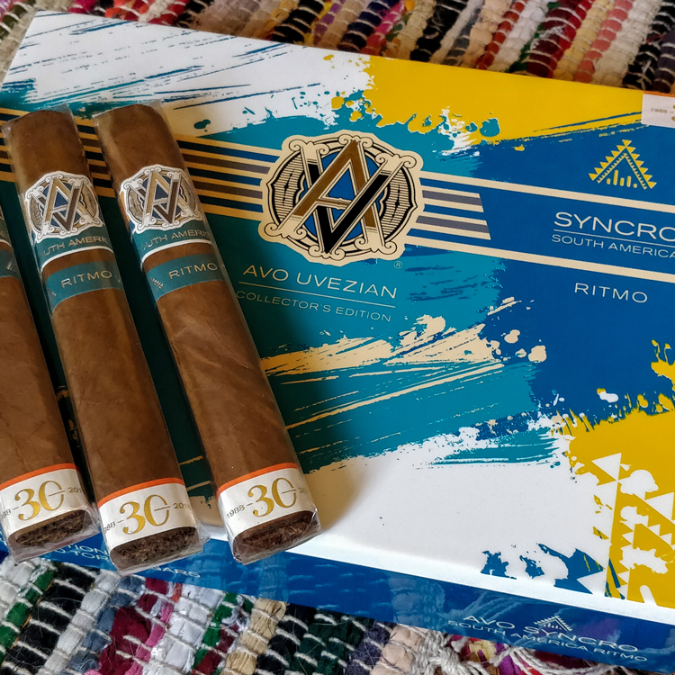 Avo Syncro Ritmo 30th Anniversary Cigar Unlit Detail