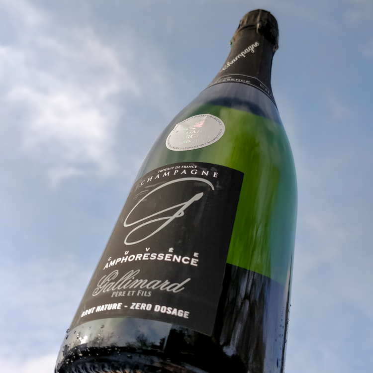 Champagne Gallimard Amphoressence Extra Brut Sky Background