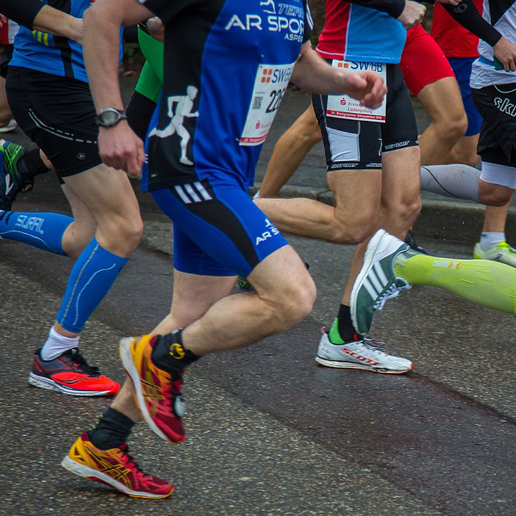 Men Running Shoes In Marathon