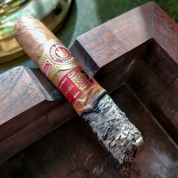 Ramon Allones Superiores Cigar Midway