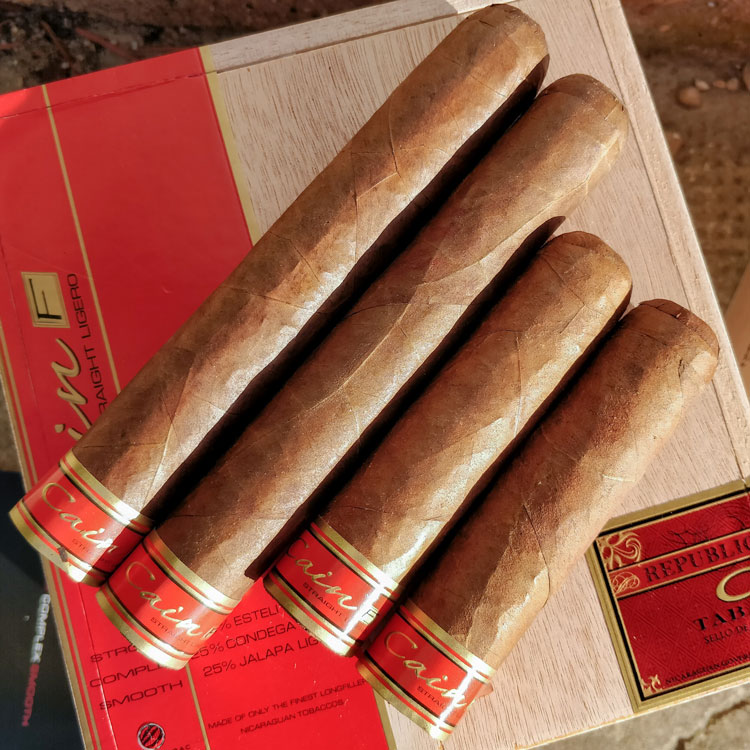 Cain & Nub F Straight Ligero Cigar Comparison