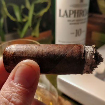 Cain Straight Ligero Maduro Final Third