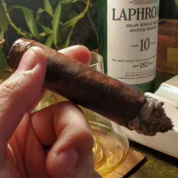 Cain Straight Ligero Maduro Second Third