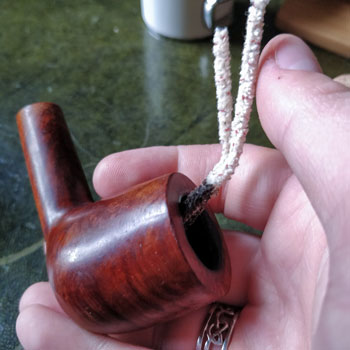 Cleaning The Pipe Bowl With Claner